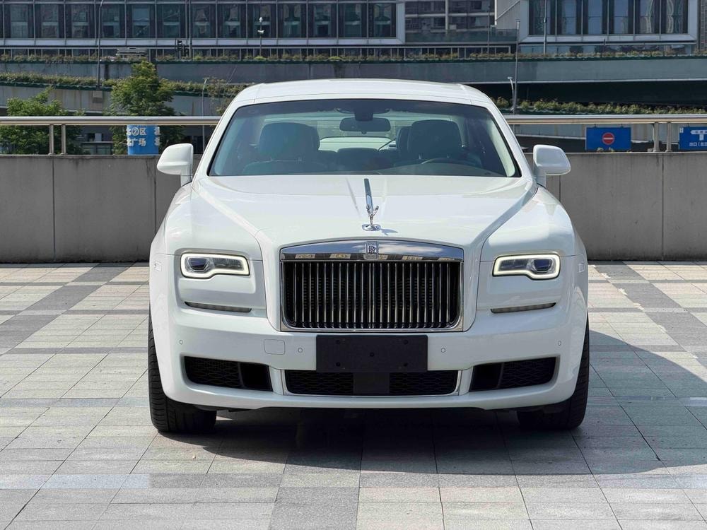 Rolls-Royce Ghost 2018 — фото автомобиля