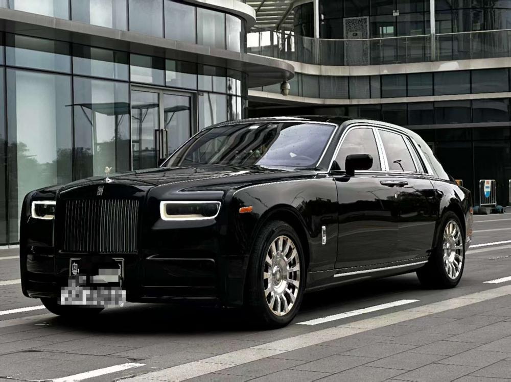 Rolls-Royce Phantom 2006 — фото автомобиля