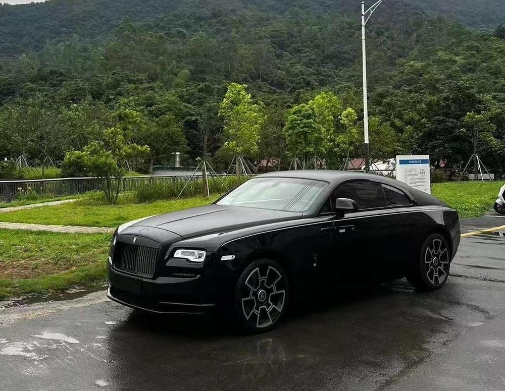 Rolls-Royce Wraith 2018 — фото автомобиля