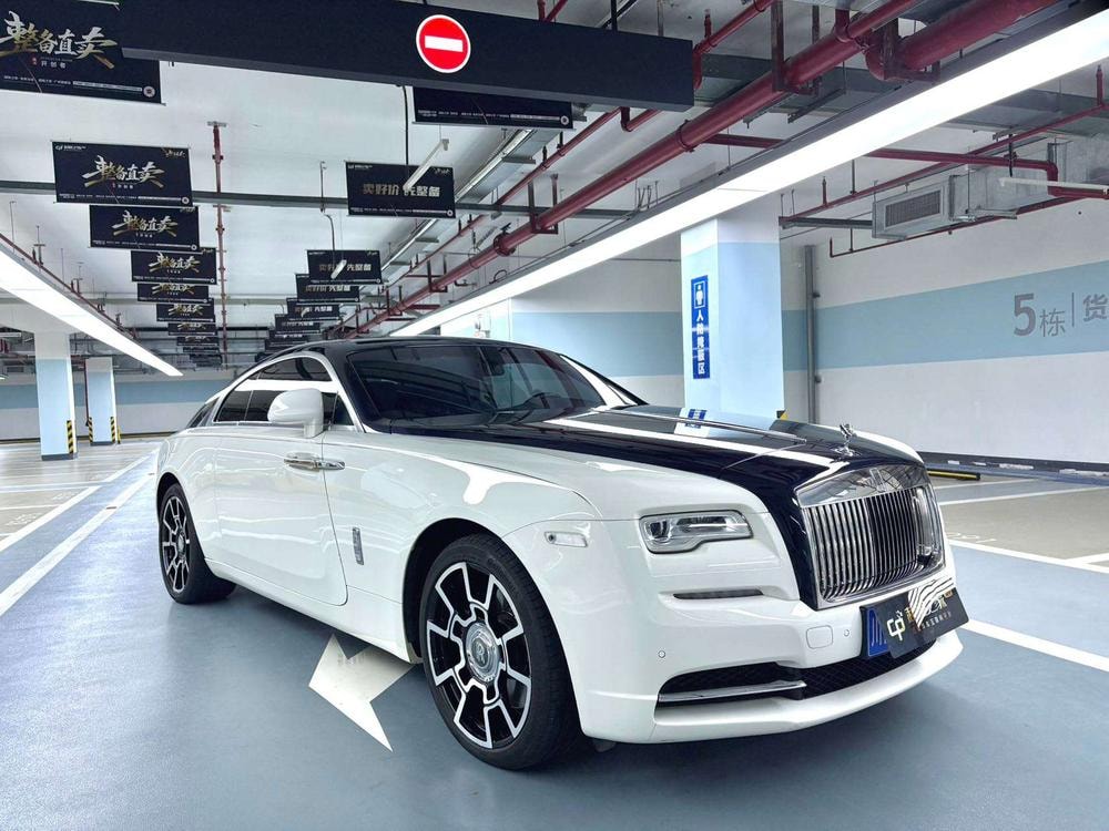 Rolls-Royce Wraith 2018 — фото автомобиля 1