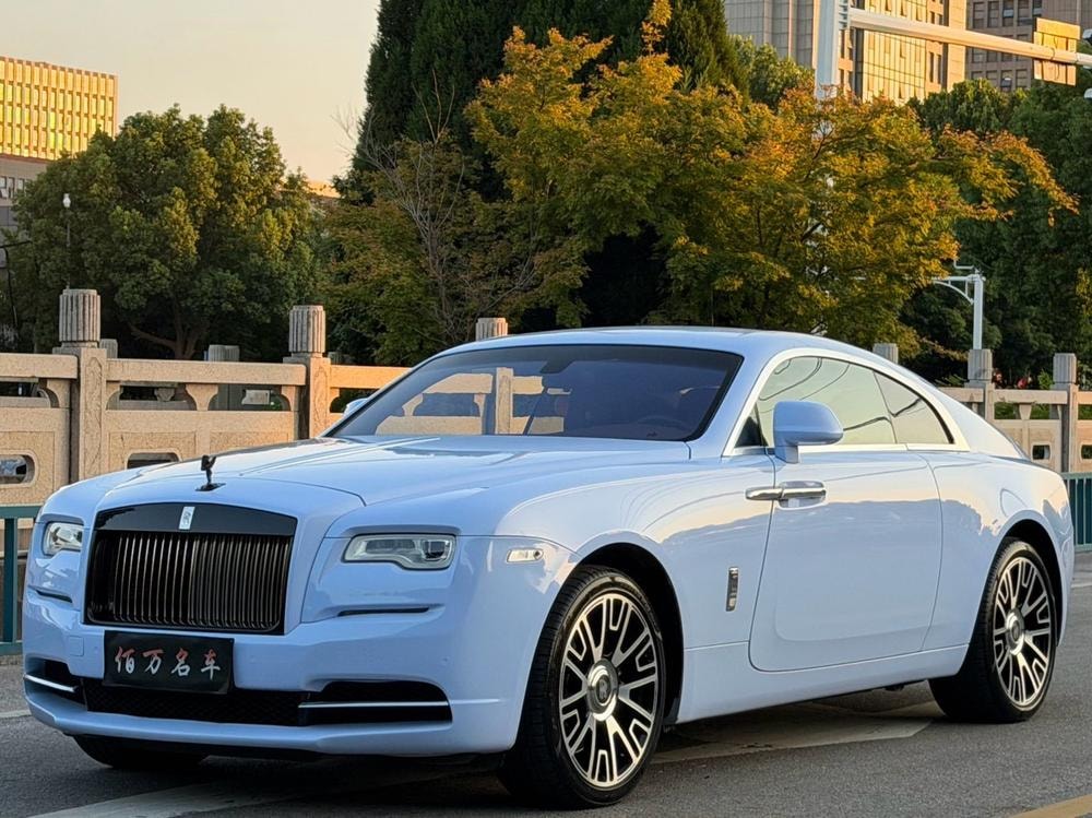Rolls-Royce Wraith 2017 — фото автомобиля 1