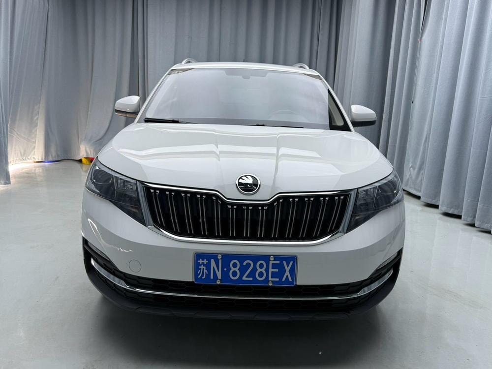 Skoda Kamiq 2023 — фото автомобиля