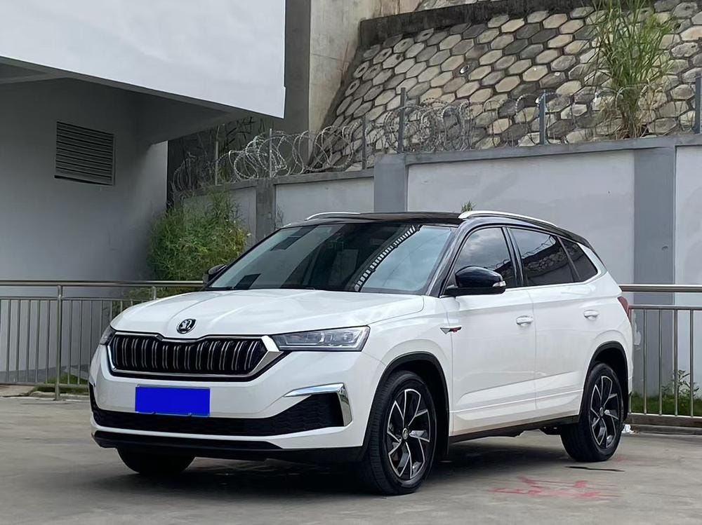 Skoda Kamiq GT 2020 — фото автомобиля