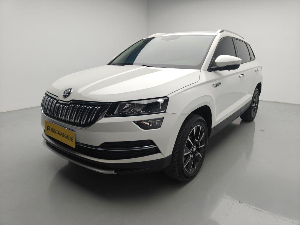 Skoda Karoq 2021 — фото автомобиля