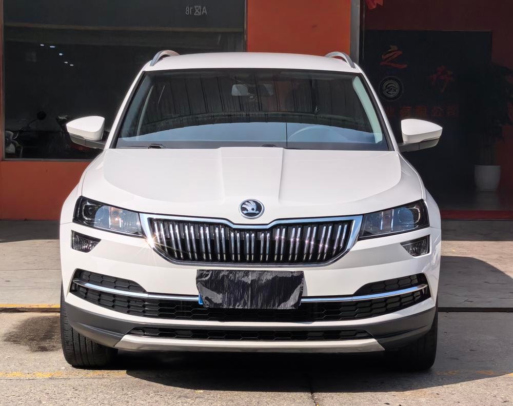 Skoda Karoq 2020 — фото автомобиля