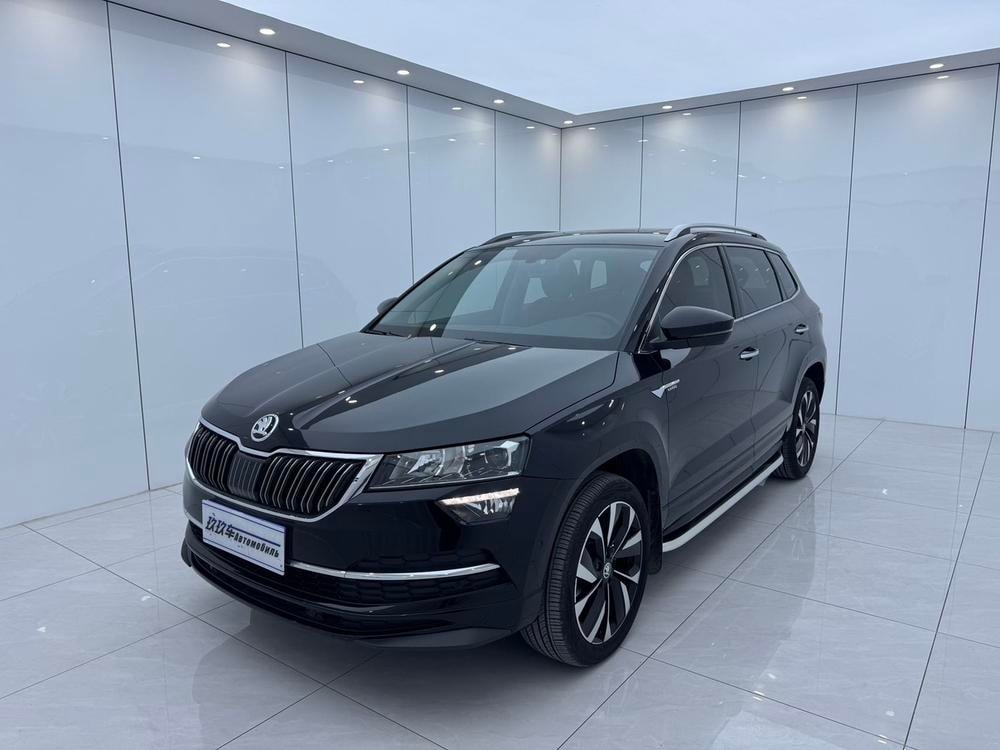 Skoda Karoq 2023 — фото автомобиля 1