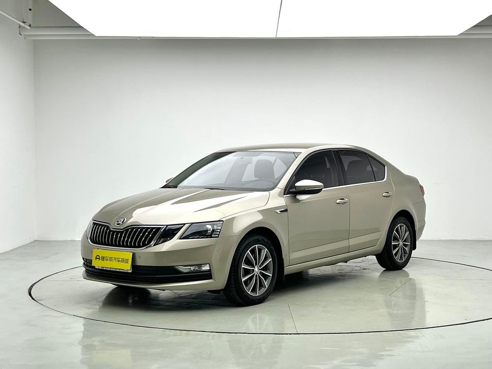 Skoda Octavia 2019 — фото автомобиля