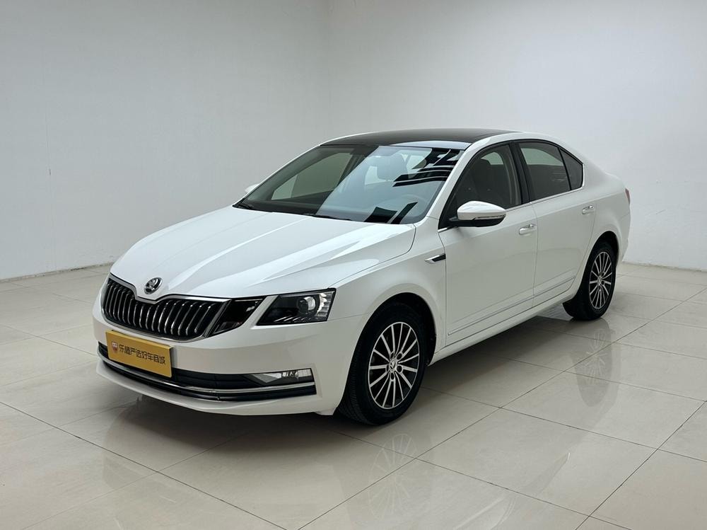 Skoda Octavia 2018 — фото автомобиля
