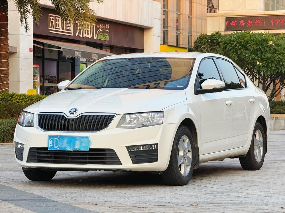 Skoda Octavia 2017 — фото автомобиля