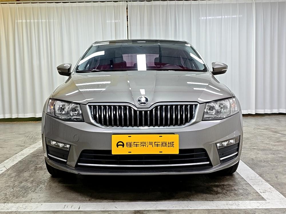 Skoda Octavia 2017 — фото автомобиля