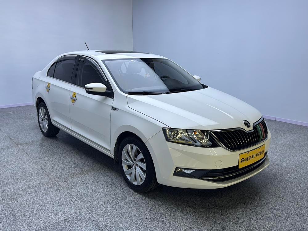 Skoda Rapid 2019 — фото автомобиля