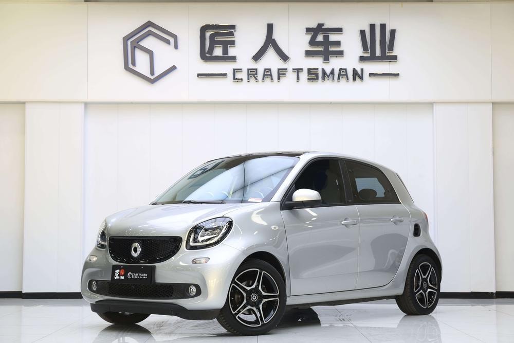 Smart forfour 2016 — фото автомобиля