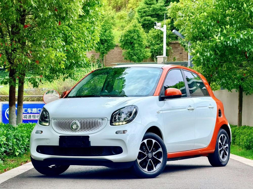 Smart forfour 2016 — фото автомобиля