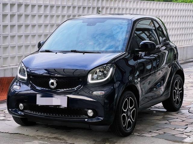 Smart fortwo 2017 — фото автомобиля