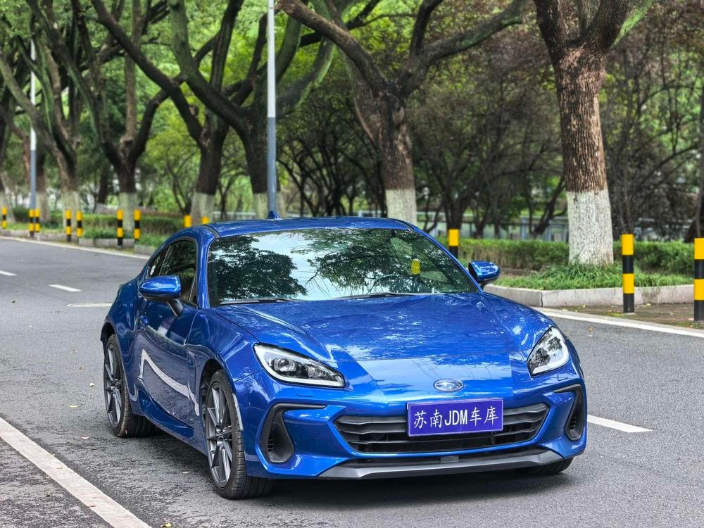Subaru BRZ 2022 — фото автомобиля