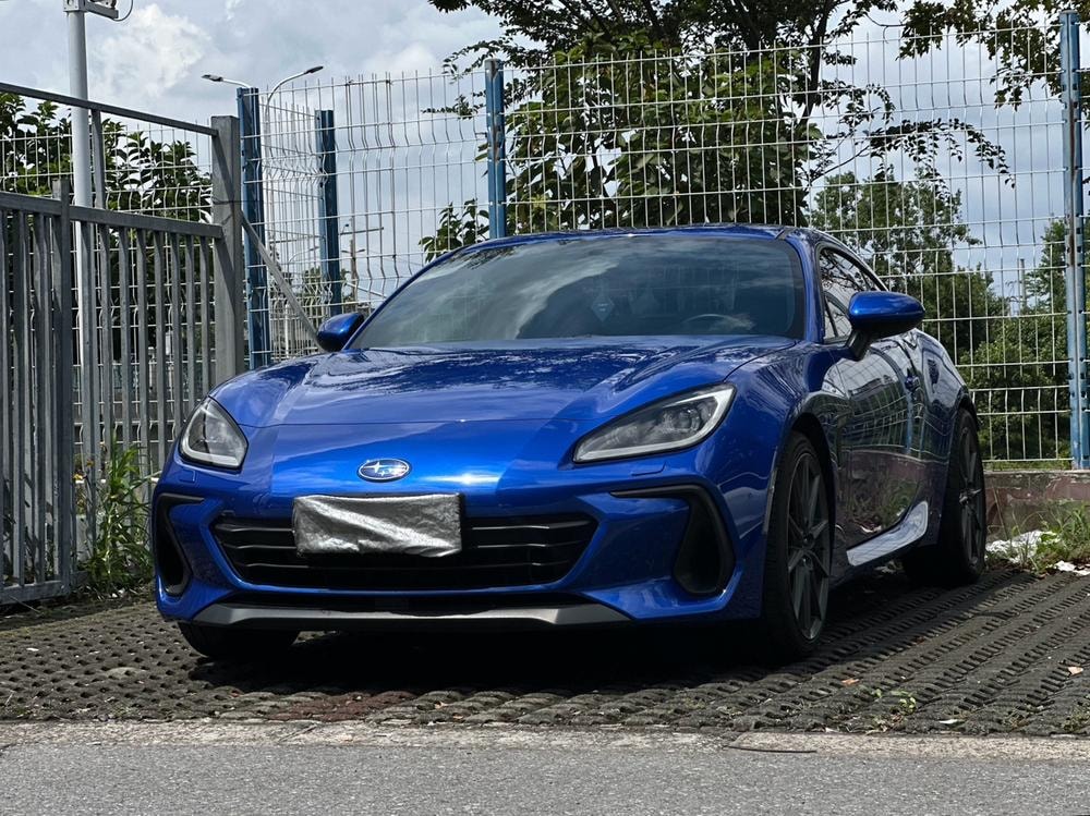 Subaru BRZ 2022 — фото автомобиля