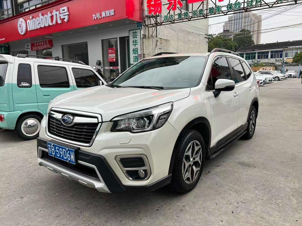 Subaru Forester 2020 — фото автомобиля 1