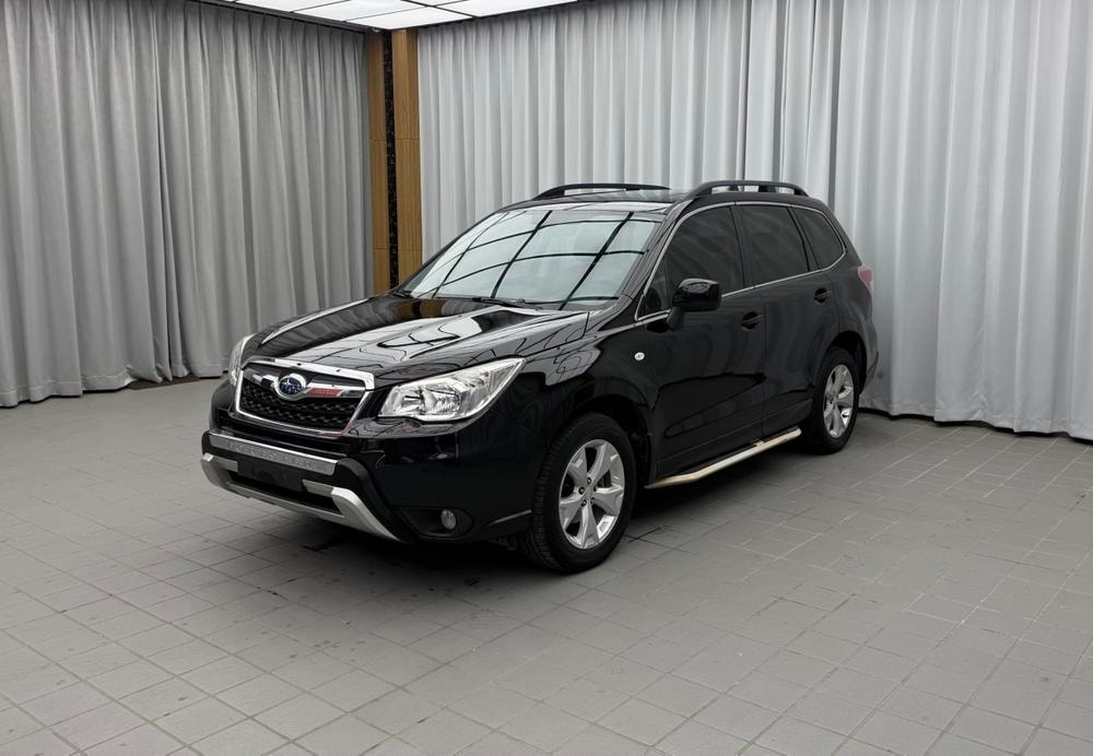 Subaru Forester 2014 — фото автомобиля 1