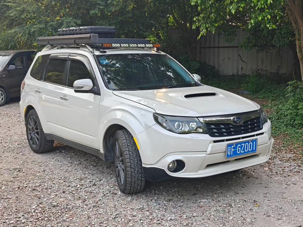 Subaru Forester 2011 — фото автомобиля 1