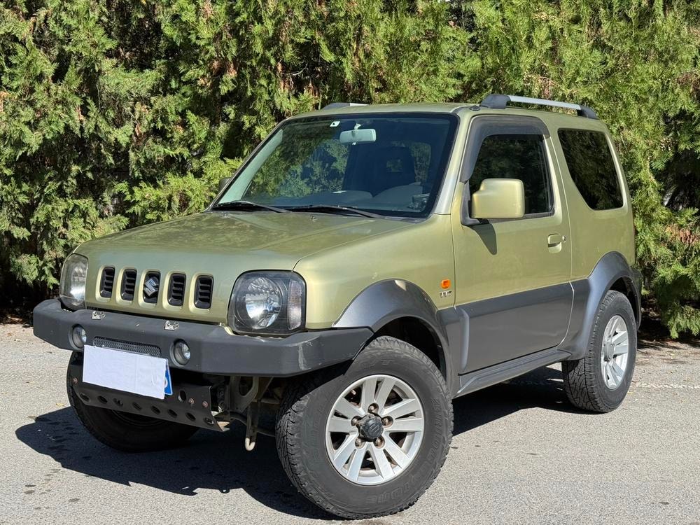 Suzuki Jimny (Import) 2011 — фото автомобиля