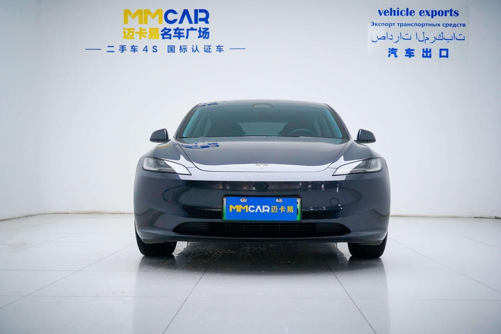 Tesla Model 3 2023 — фото автомобиля