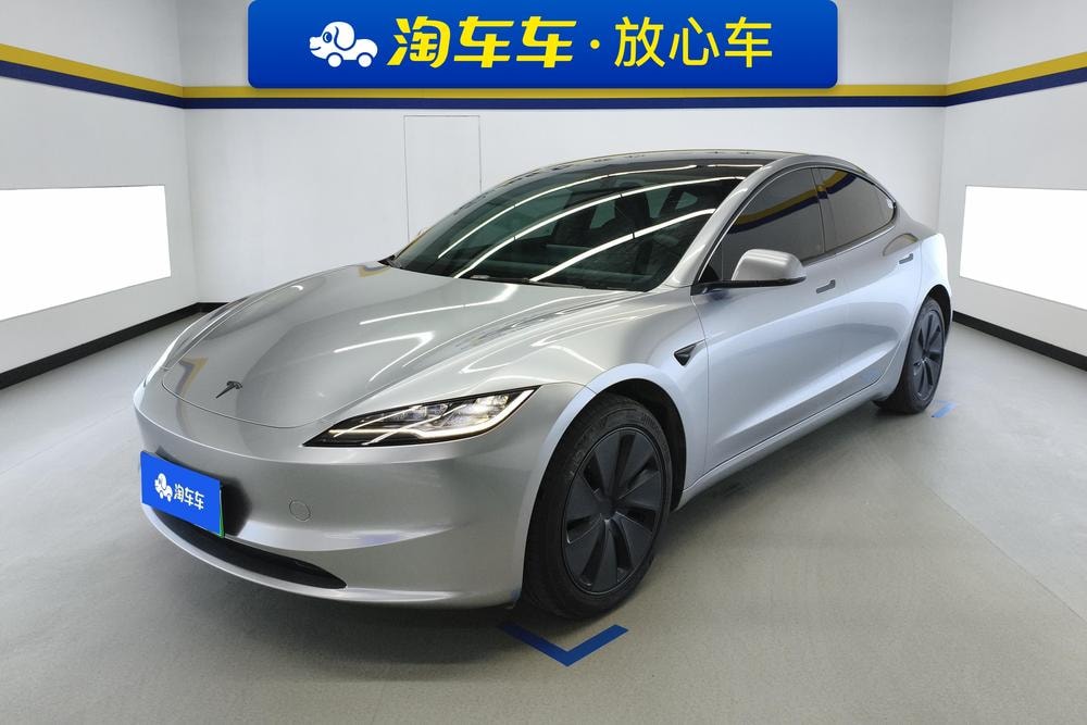 Tesla Model 3 2025 — фото автомобиля