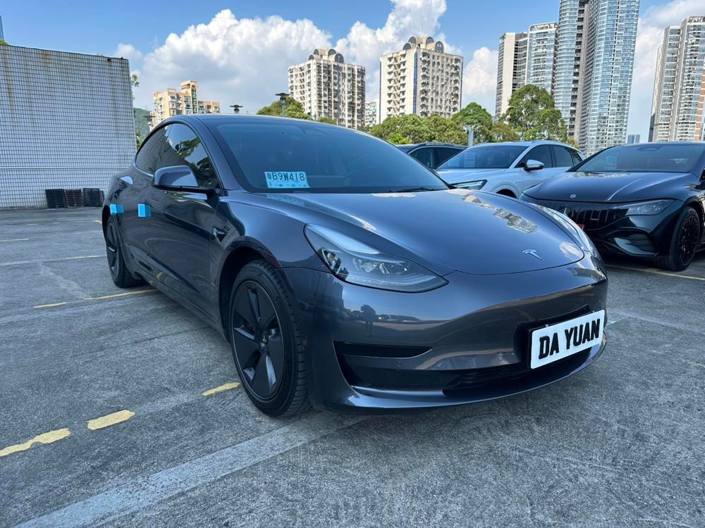Tesla Model 3 2022 — фото автомобиля