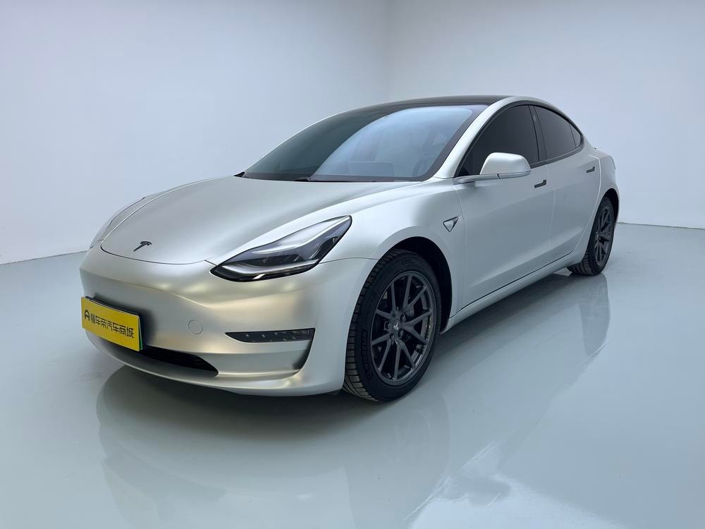 Tesla Model 3 2020 — фото автомобиля