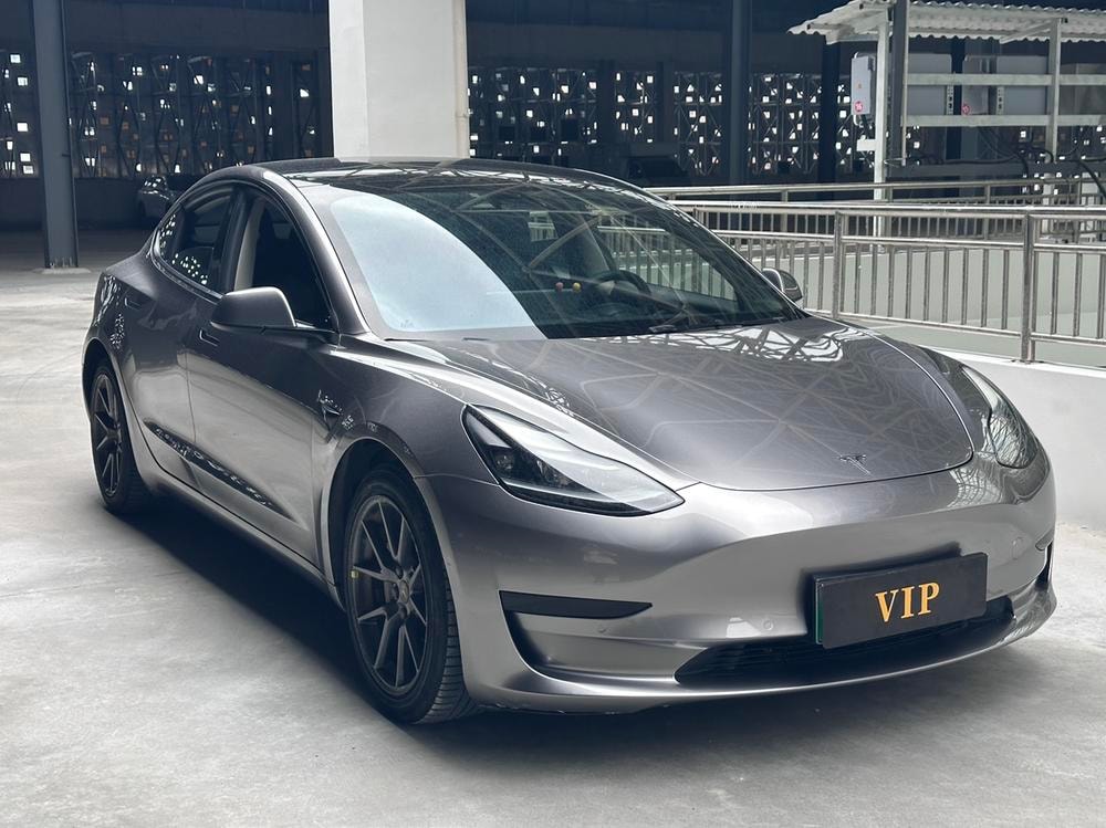 Tesla Model 3 2021 — фото автомобиля