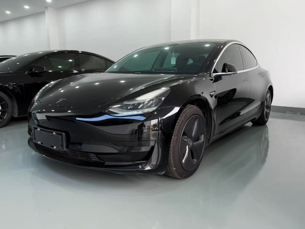 Tesla Model 3 2020 — фото автомобиля 1