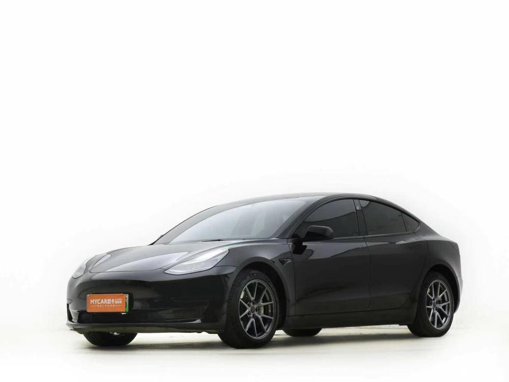 Tesla Model 3 2022 — фото автомобиля