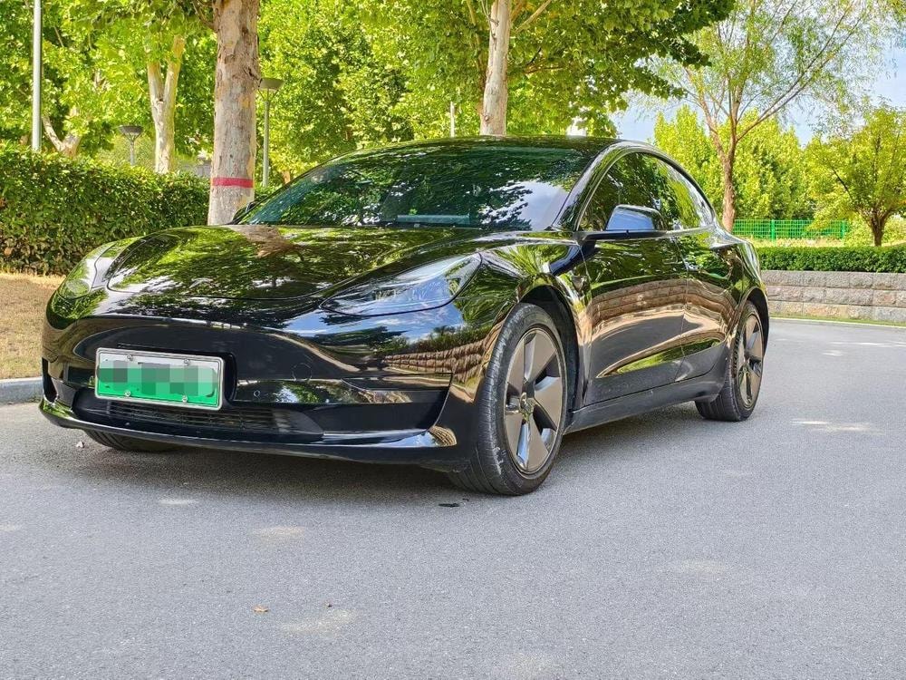 Tesla Model 3 2022 — фото автомобиля