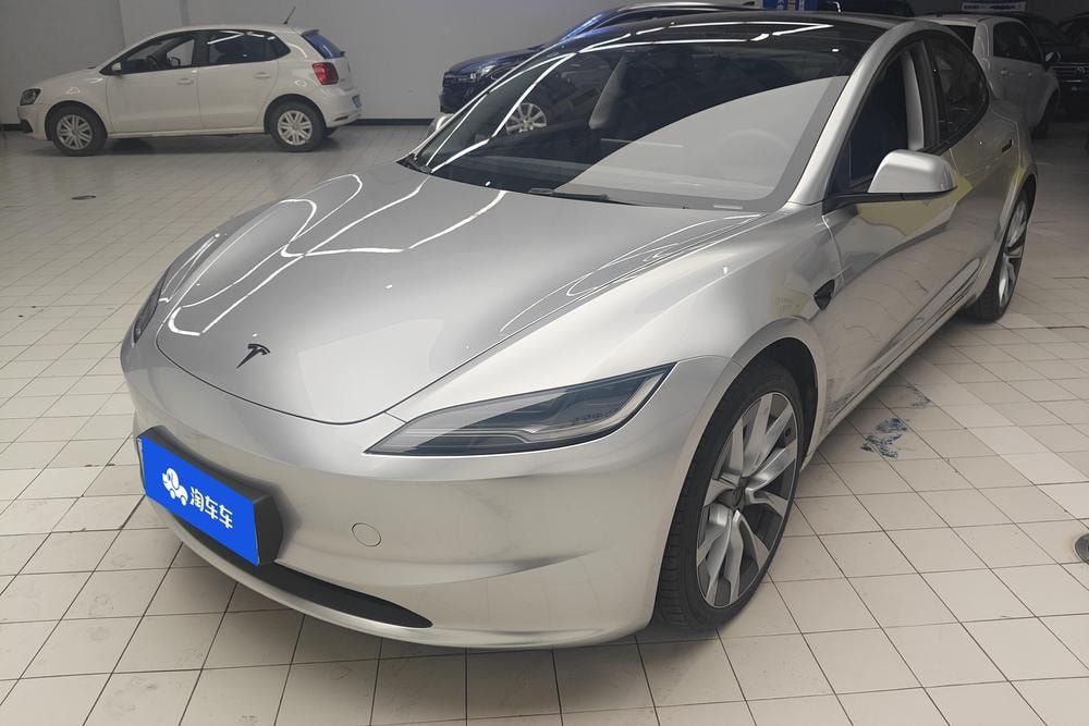 Tesla Model 3 2023 — фото автомобиля