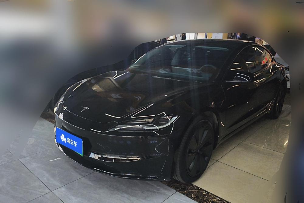 Tesla Model 3 2023 — фото автомобиля