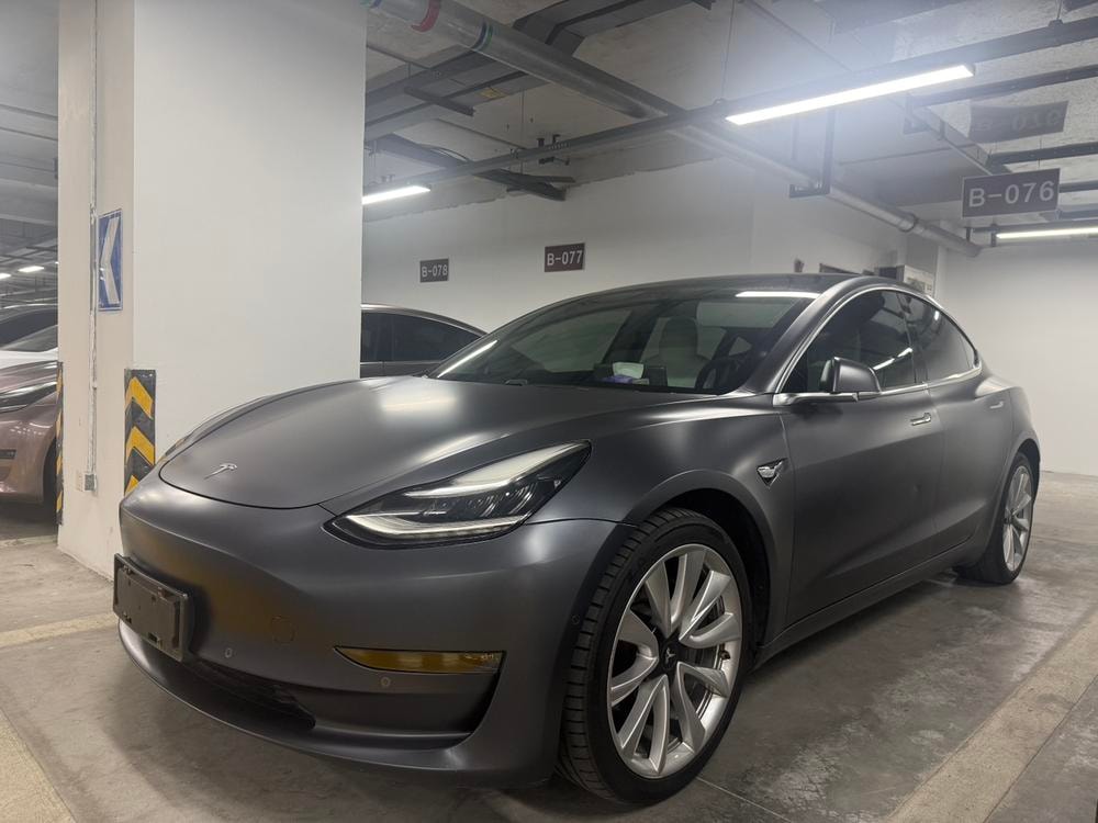 Tesla Model 3 2020 — фото автомобиля