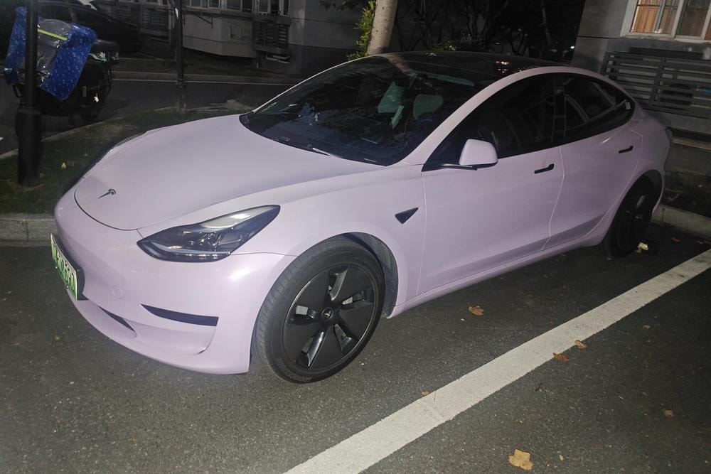 Tesla Model 3 2022 — фото автомобиля