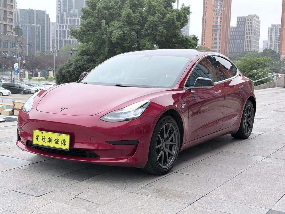 Tesla Model 3 (Import) 2019 — фото автомобиля