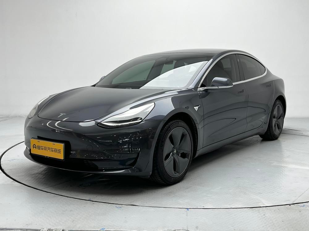 Tesla Model 3 (Import) 2019 — фото автомобиля