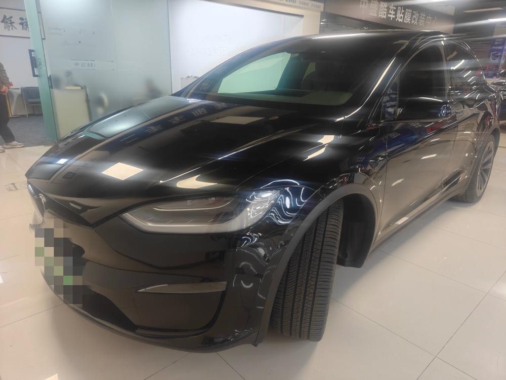 Tesla Model X 2023 — фото автомобиля