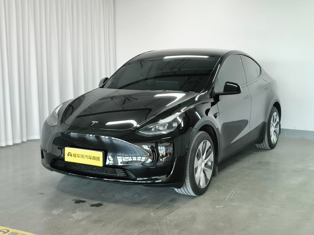 Tesla Model Y 2022 — фото автомобиля