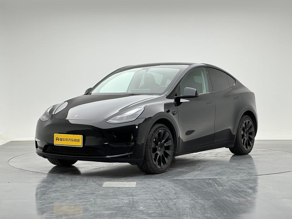 Tesla Model Y 2022 — фото автомобиля