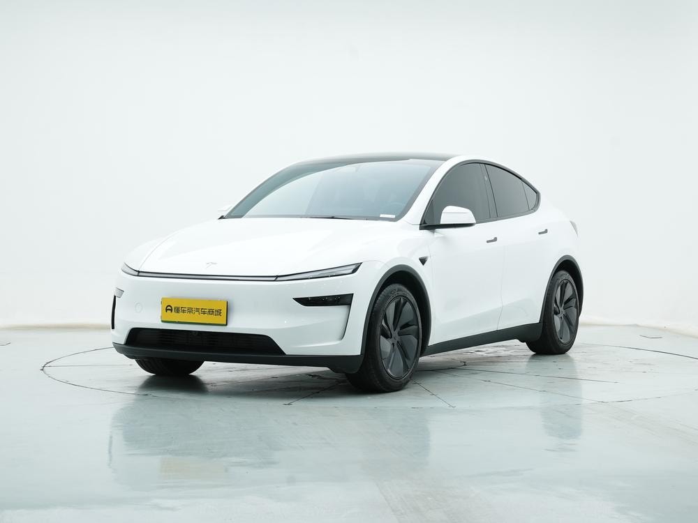Tesla Model Y 2025 — фото автомобиля