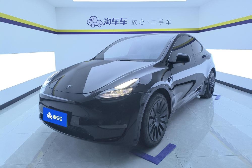 Tesla Model Y 2021 — фото автомобиля 1