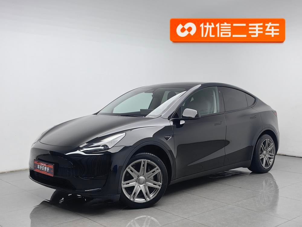 Tesla Model Y 2022 — фото автомобиля 1