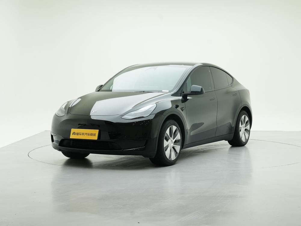Tesla Model Y 2022 — фото автомобиля