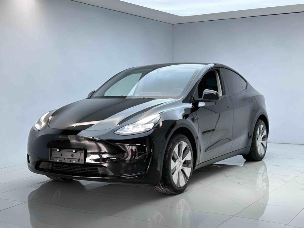 Tesla Model Y 2022 — фото автомобиля
