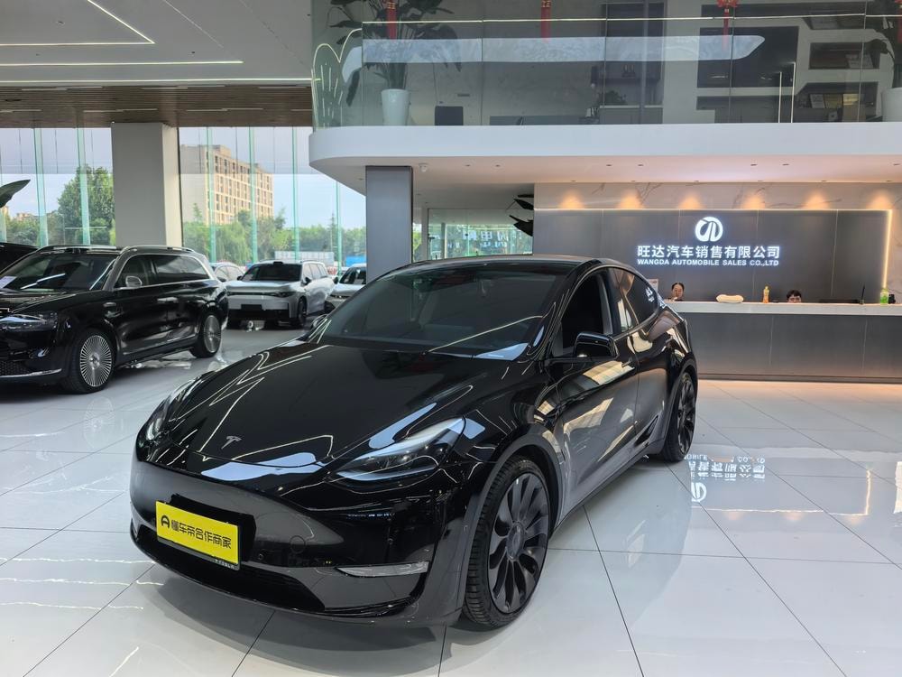 Tesla Model Y 2022 — фото автомобиля