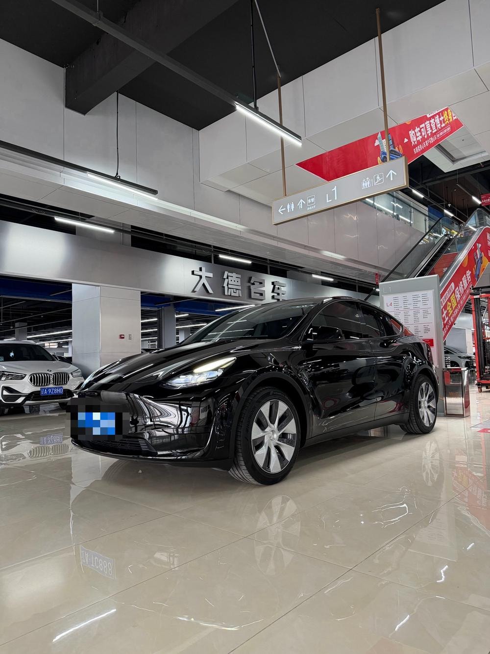 Tesla Model Y 2022 — фото автомобиля