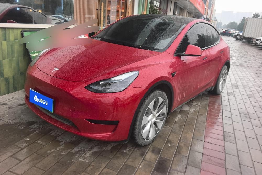 Tesla Model Y 2022 — фото автомобиля 1
