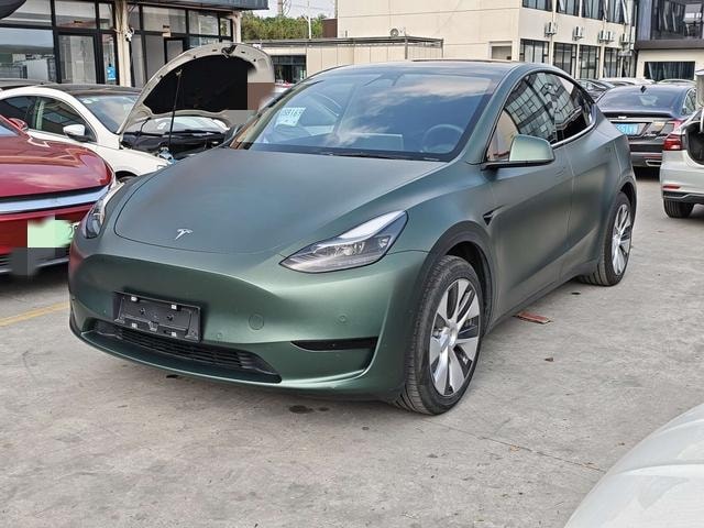 Tesla Model Y 2022 — фото автомобиля